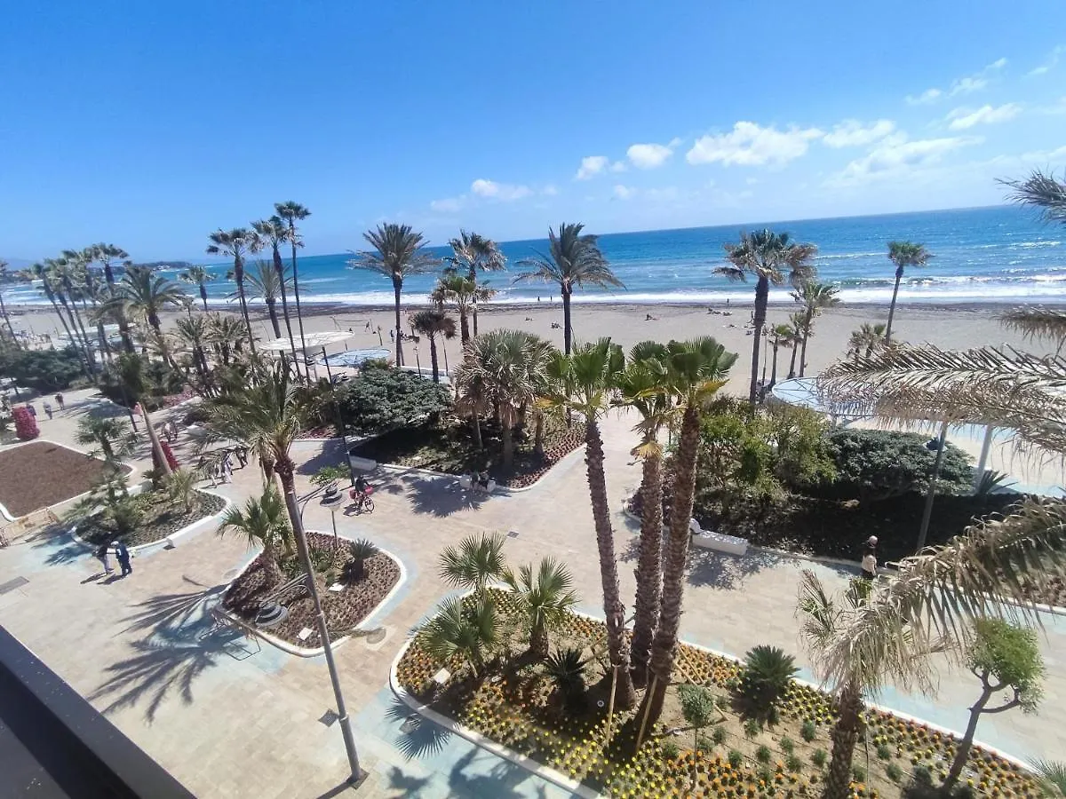Estepona, apartamento en primera linea de playa 0*, Estepona España